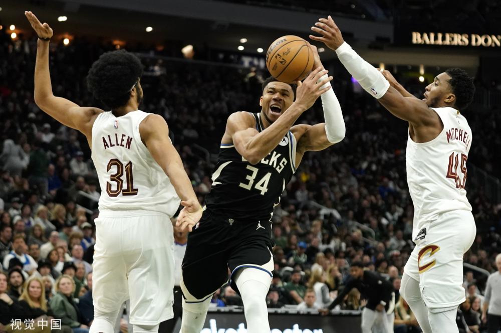 巨大的话语 巨大的话语